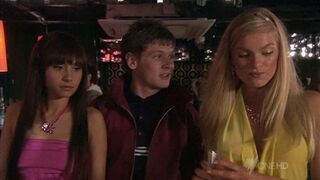 Голая Эми Бернетт фото