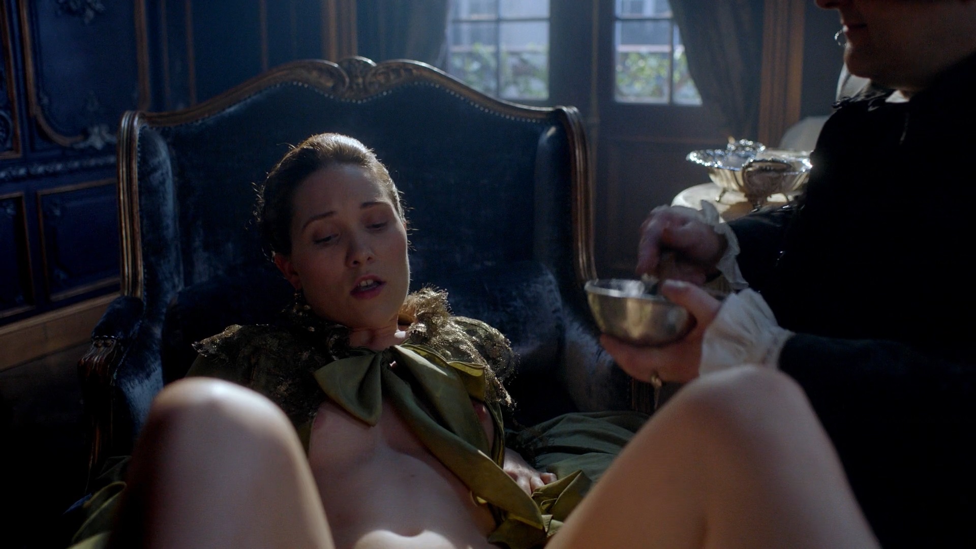 Outlander claire nude