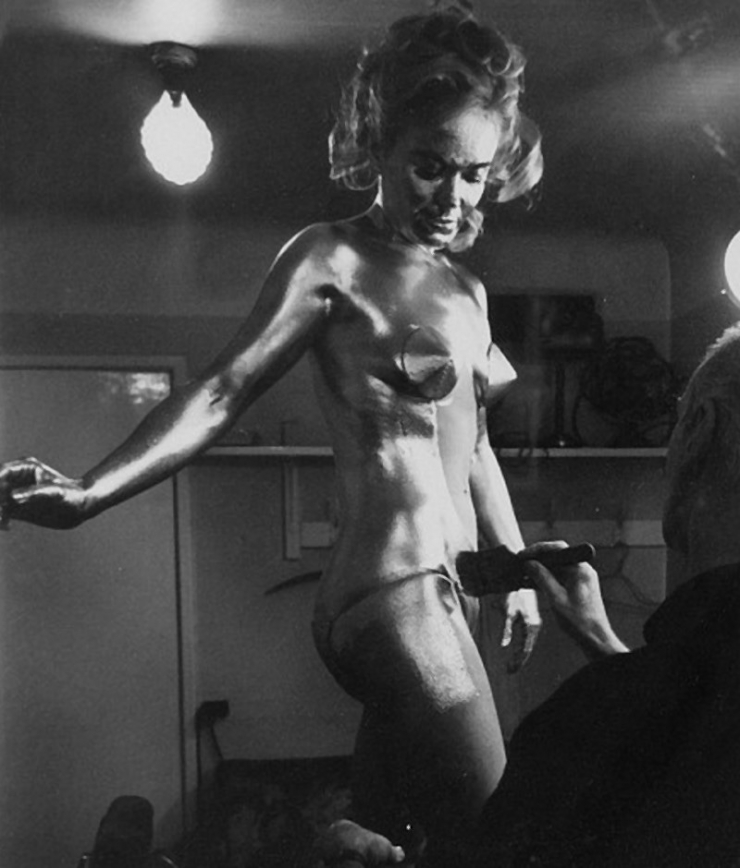 Shirley Eaton Nude